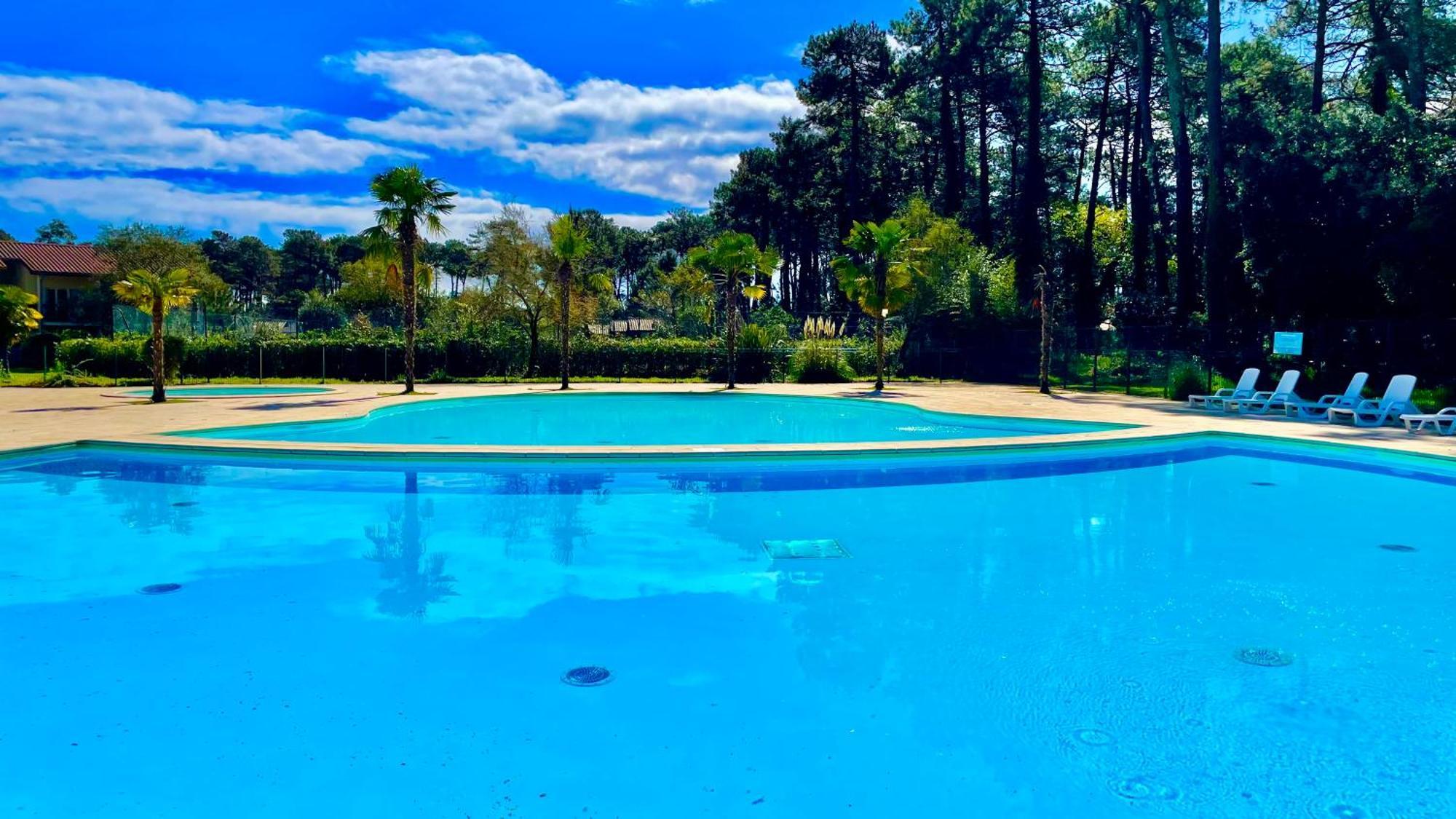 Chalet Paisible A La Plage, Piscine Et Tennis Ondres Extérieur photo